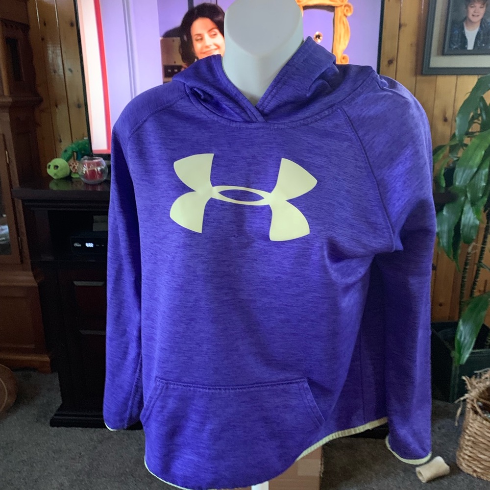 UA sweater